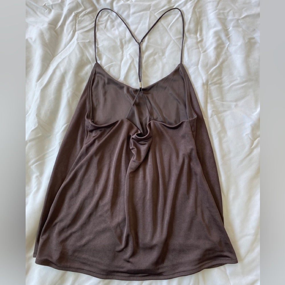 Express Tank Top - Picture 2 of 5